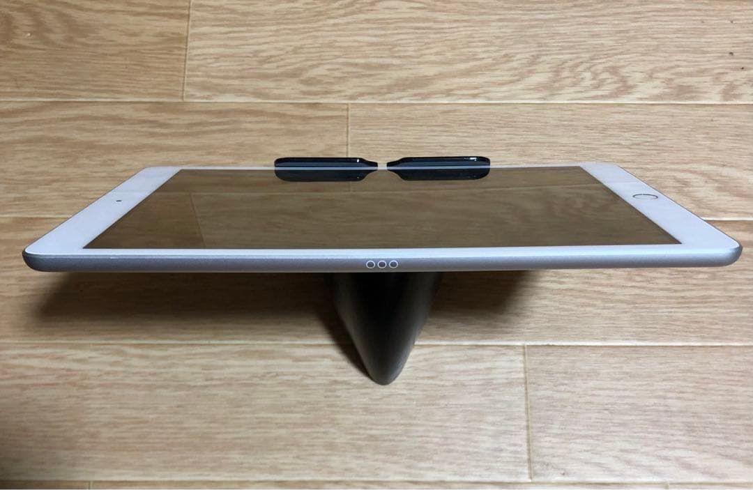 Ipad 第7世代32GB シルバーWi-Fiモデルバッテリー91%美品