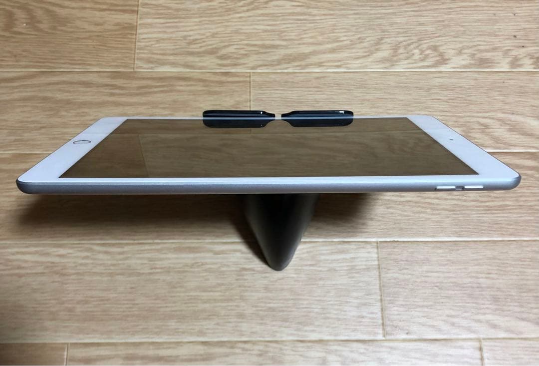 Ipad 第7世代32GB シルバーWi-Fiモデルバッテリー91%美品
