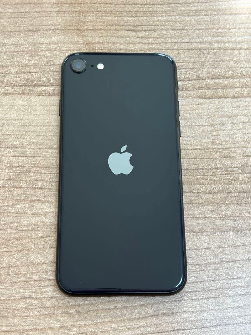 Apple iPhone SE第3世代128GB ミッドナイトカラー