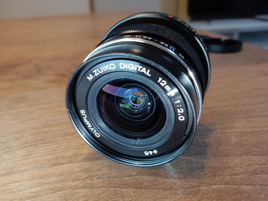 【円偏光フィルター付】 OLYMPUS M.ZUIKO 12mm F2.0 ED