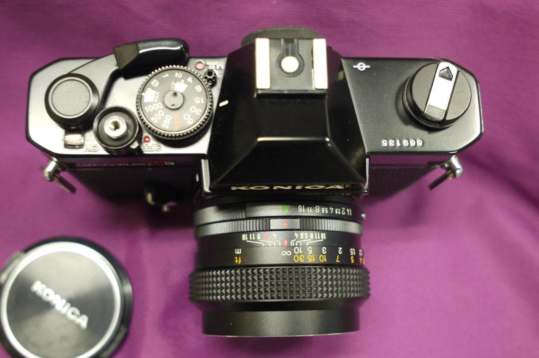 コニカオートリフレックスニューT3　５０ミリF1.4付き　HCアダプター付き