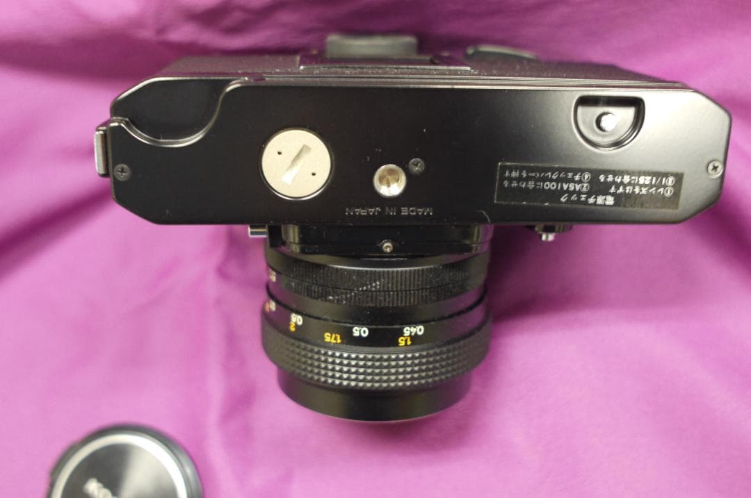 コニカオートリフレックスニューT3　５０ミリF1.4付き　HCアダプター付き