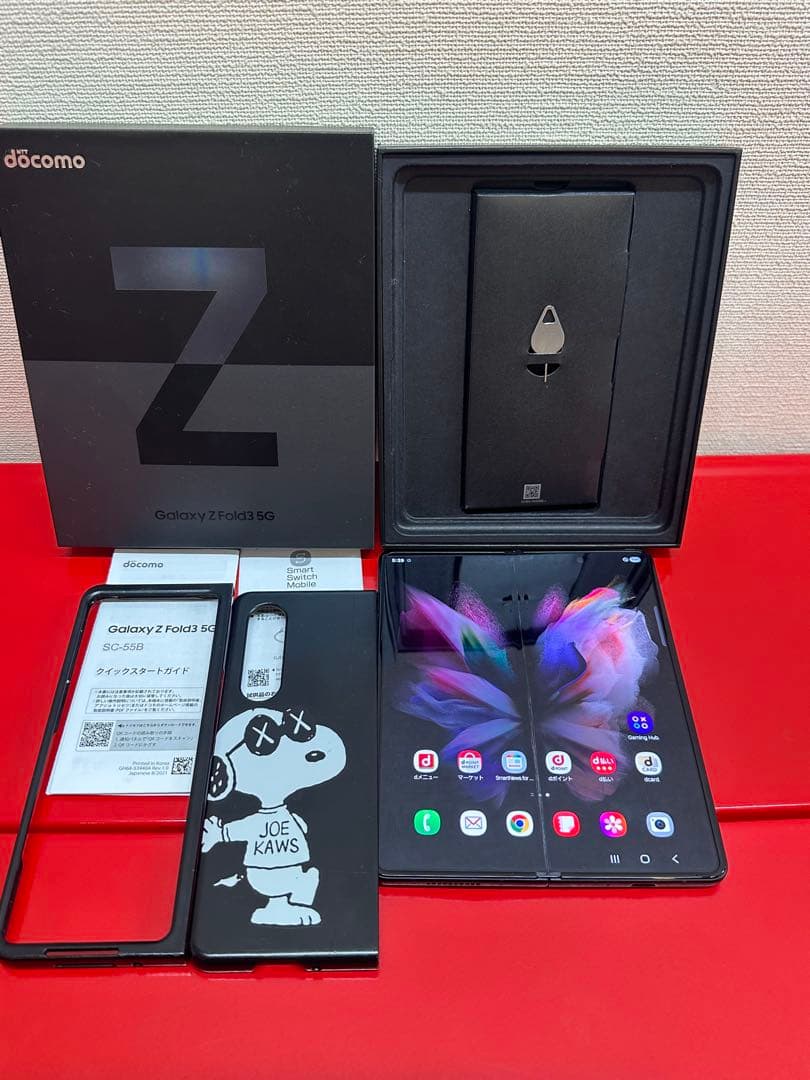 Galaxy Z Fold3 5G 256GB ブラック docomoドコモ国内