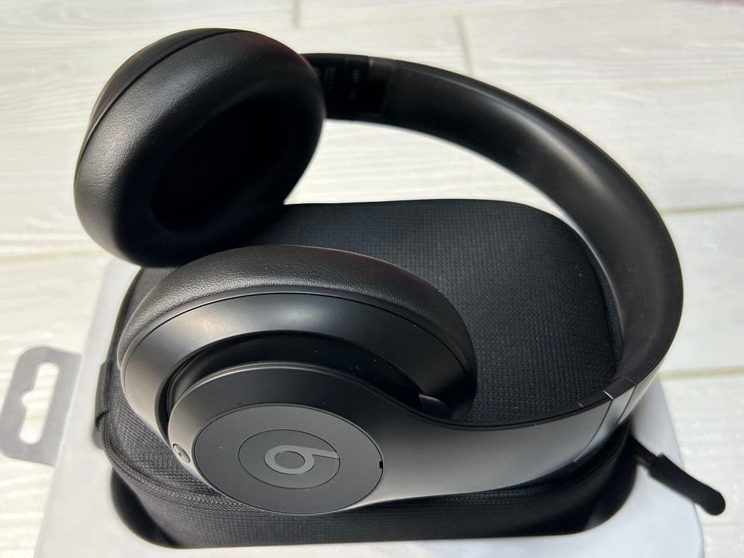 【展示品アウトレット美品】Beats Studio Pro ブラック 送料込み