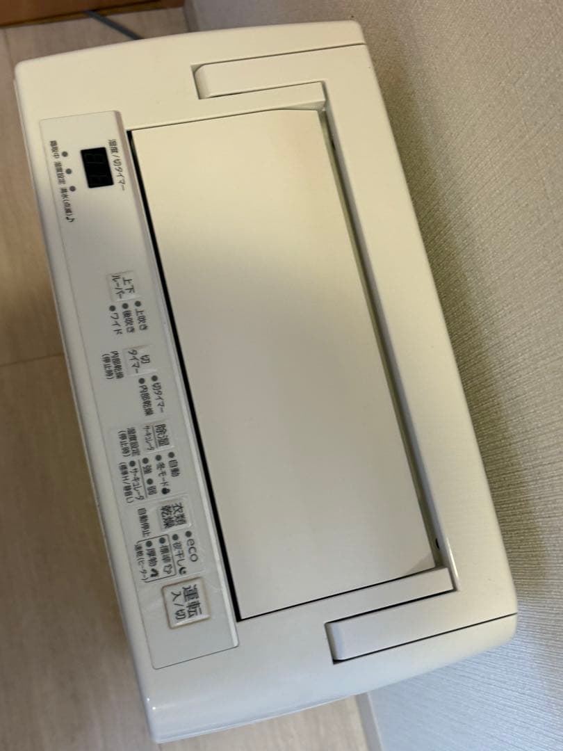 【値下げしました】CORONA 衣類乾燥機　除湿機 ホワイト