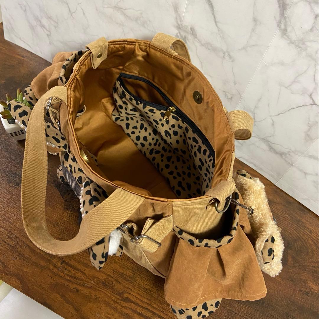 k*☆様 コヤンイサムチョン【デニムリメイク バッグ】 猫ちゃんバッグ