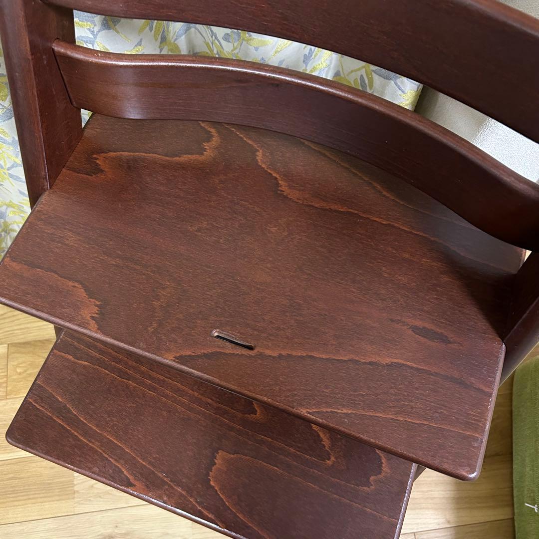 ストッケ　トリップトラップ　ウォールナット