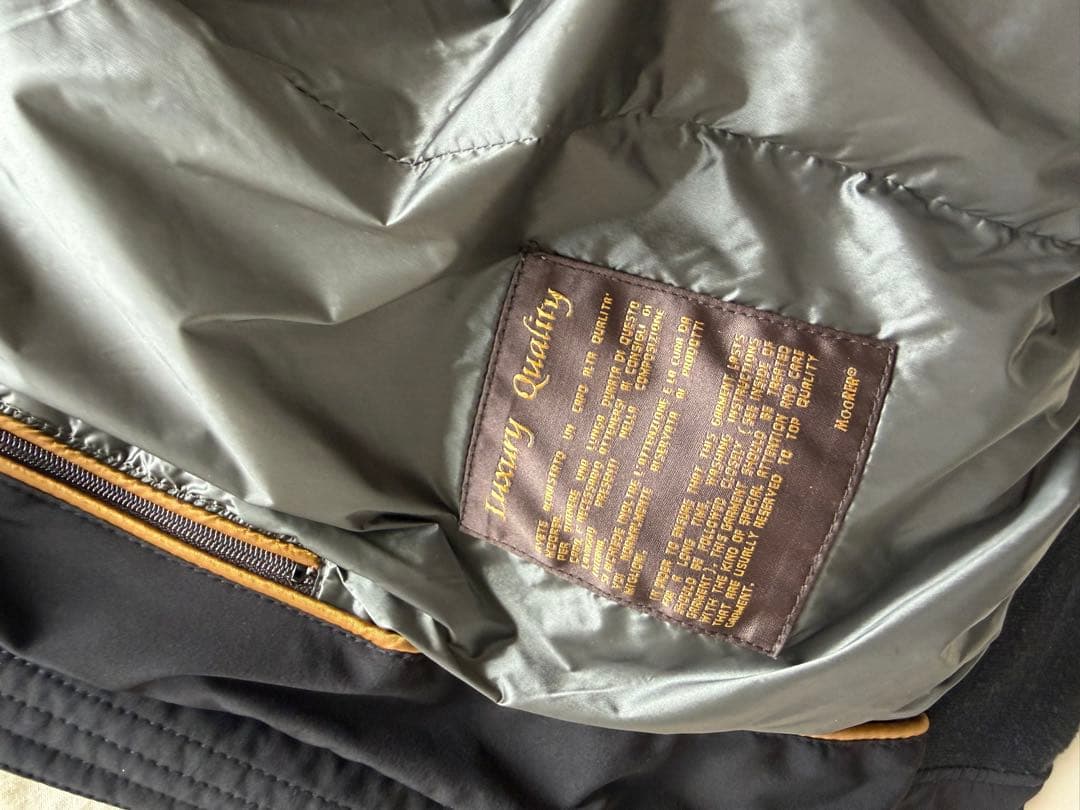 MOORER（ムーレー）ダウンベスト サイズ48