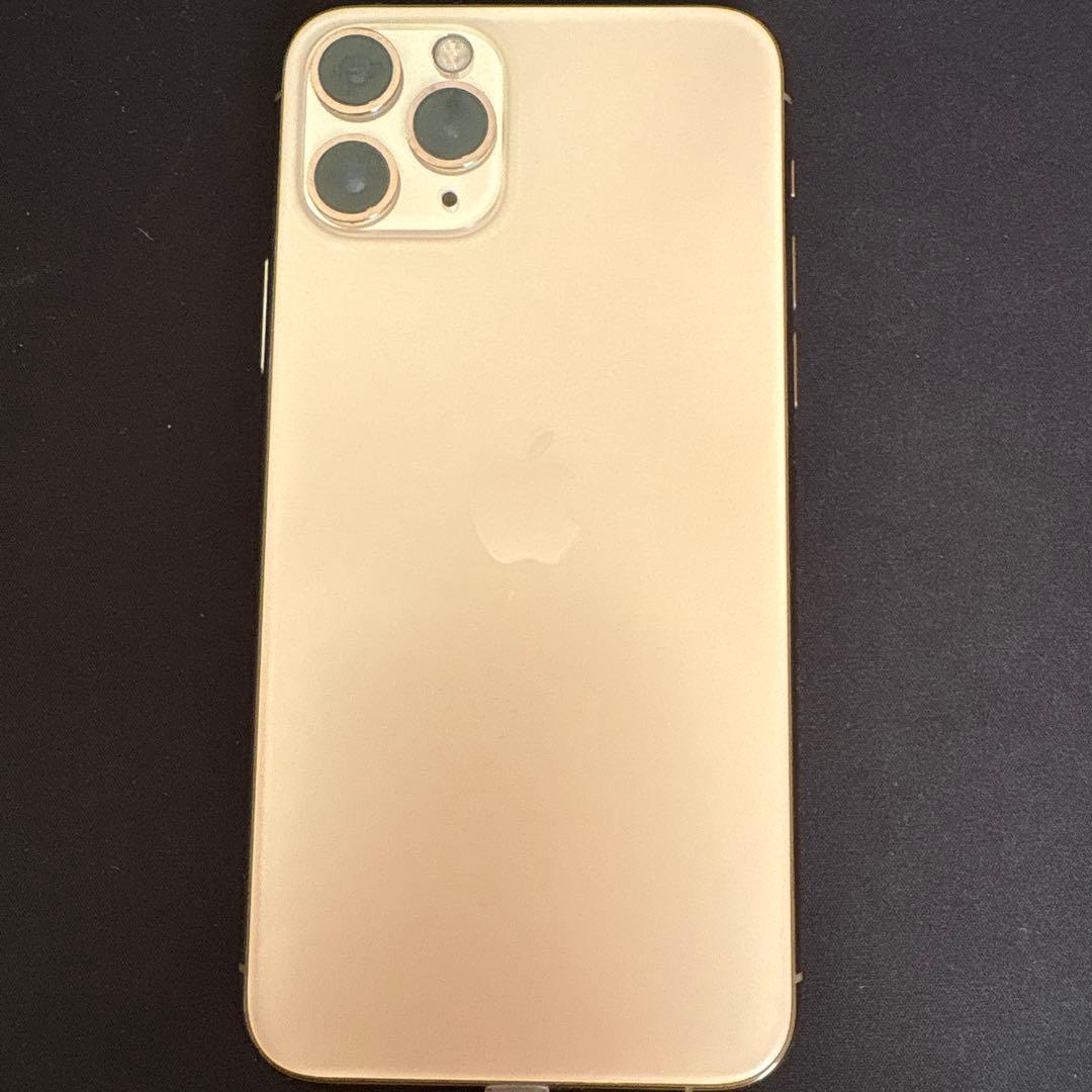 iPhone 64GB ひび割れあり