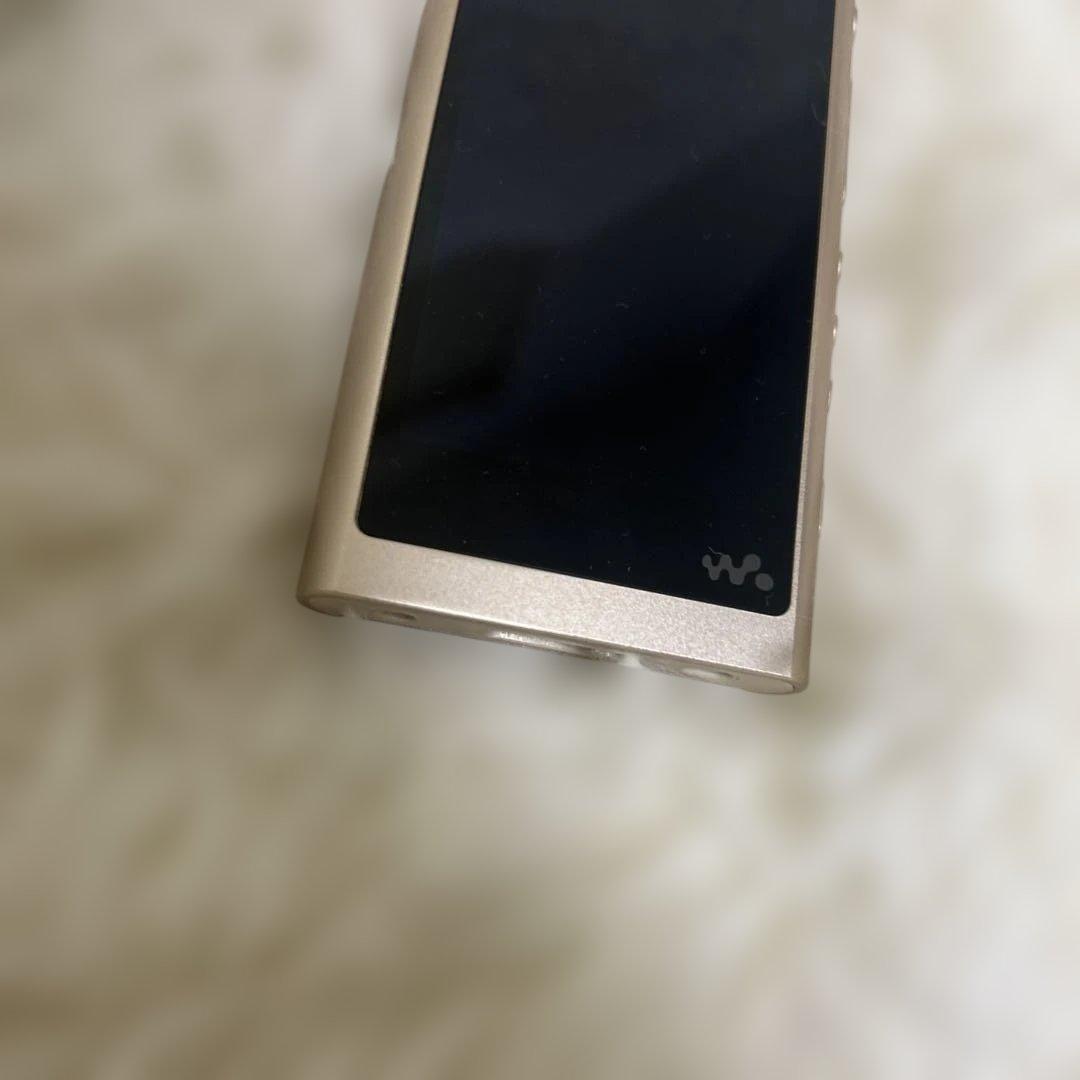 【極美品】SONY WALKMAN NW-A55 ゴールドカラー