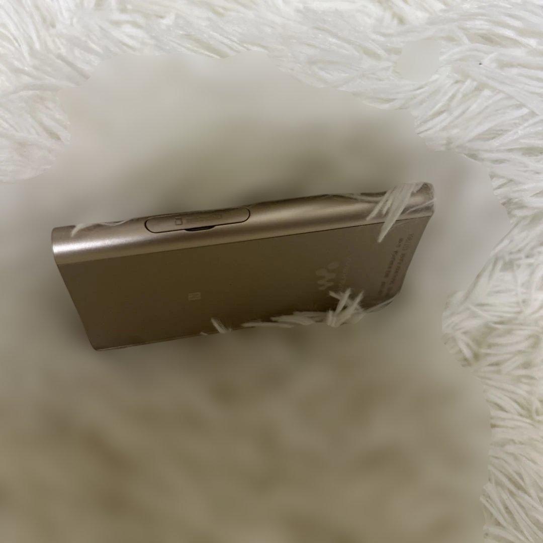 【極美品】SONY WALKMAN NW-A55 ゴールドカラー