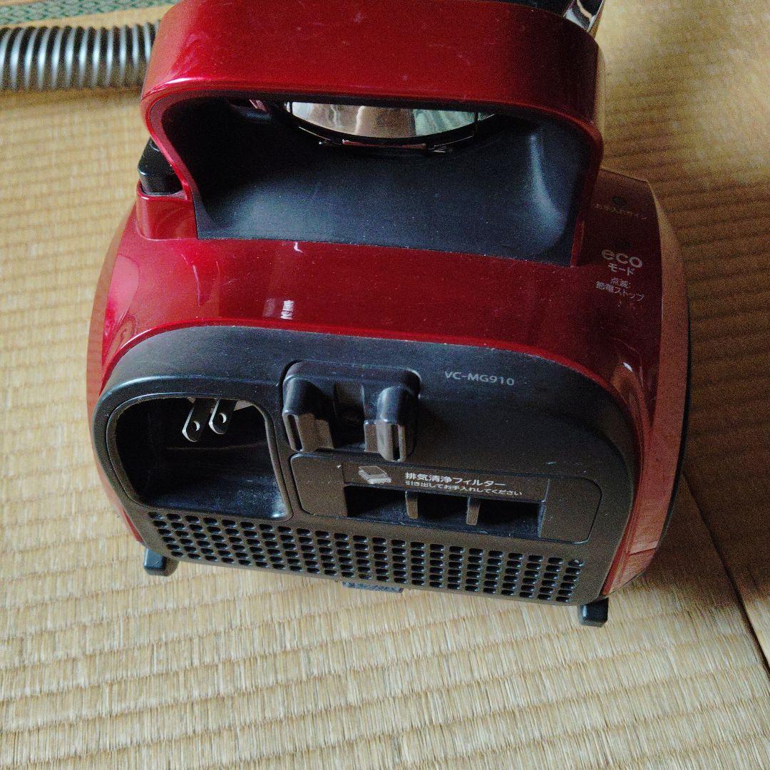 ★TOSHIBA 東芝 VC-MG910-R 2016年製 サイクロン式　掃除機