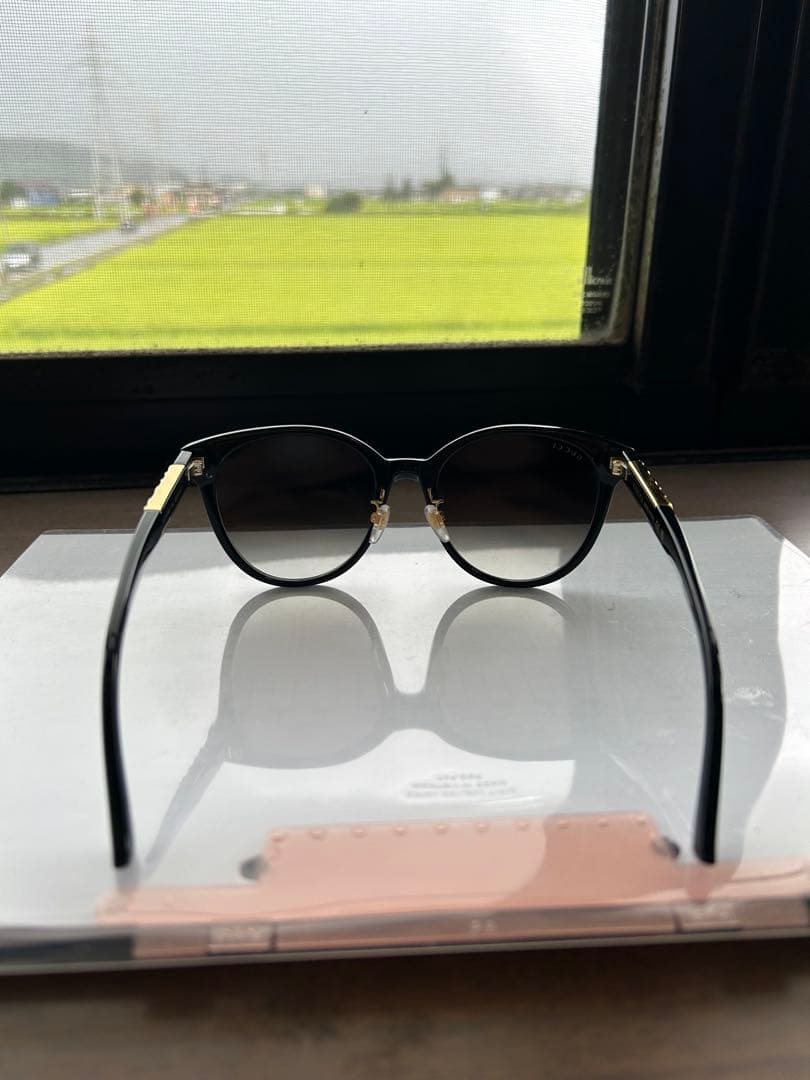 GUCCI サングラス　ドラえもん