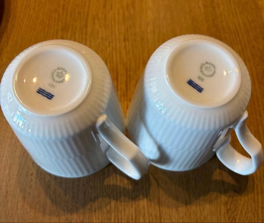 ロイヤルコペンハーゲン ホワイトブルーテッド マグ・ソーサー・22cmプレート