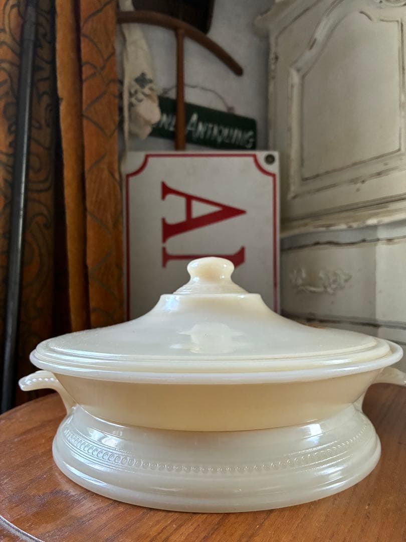 ファイヤーキング　パイ　プレート　キャセロール　アイボリー　テーブルサーバー美品