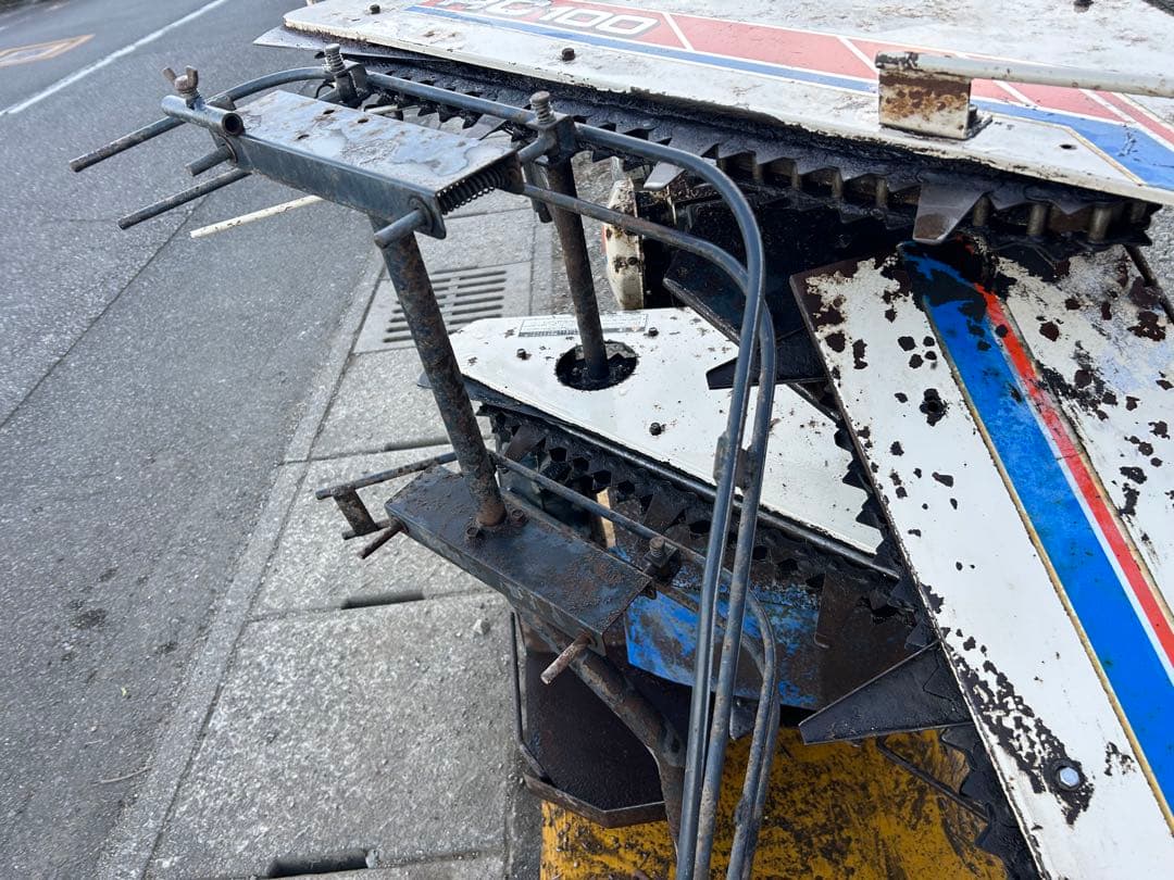 イセキ　コーンカッター　コーンハーベスタ コーン刈取機 RC100 動画あり