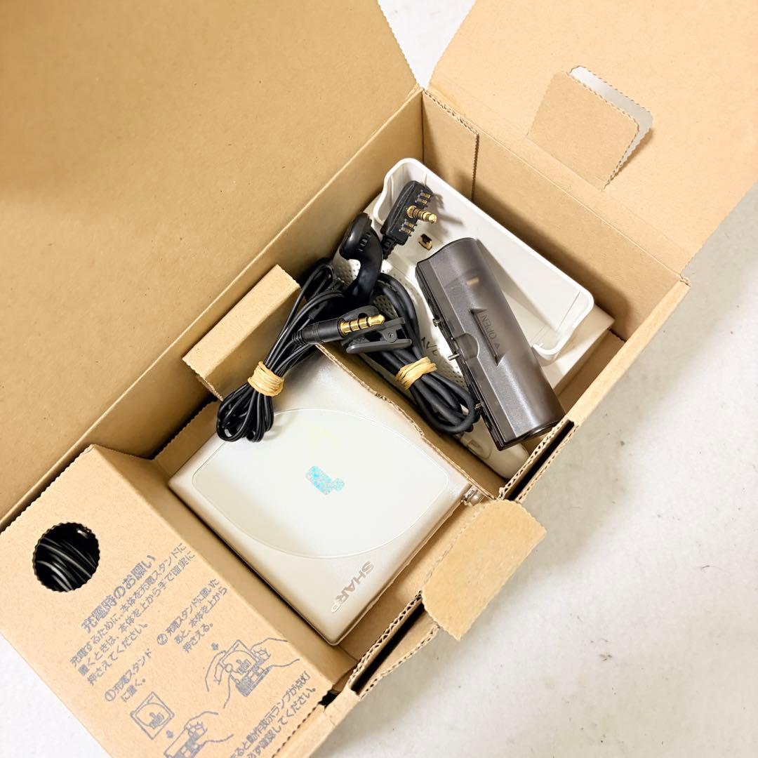 SHARP AUVI ポータブルMDプレイヤー MD-DP700 ジャンク 箱付