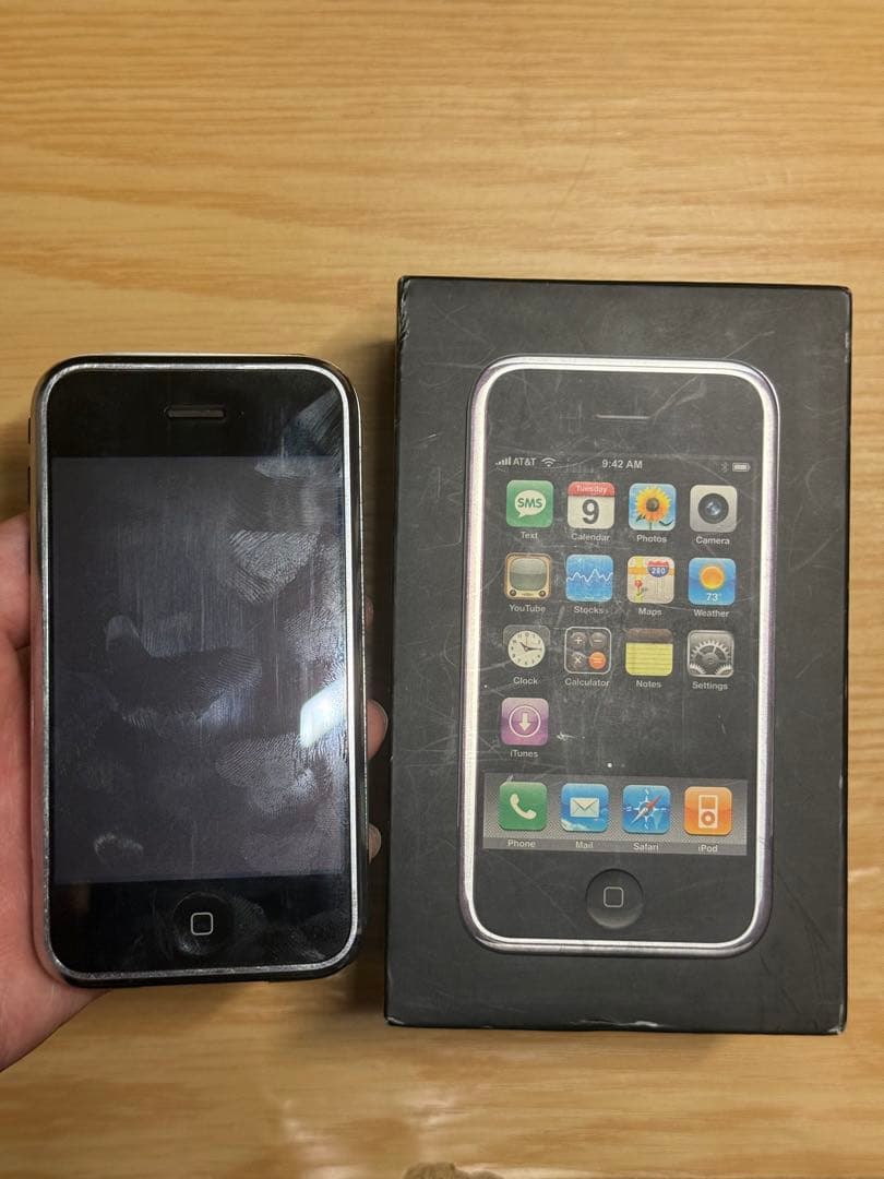 iPhone 2G 箱付属品付き シリアル番号一致 美品 日本未発売 初代