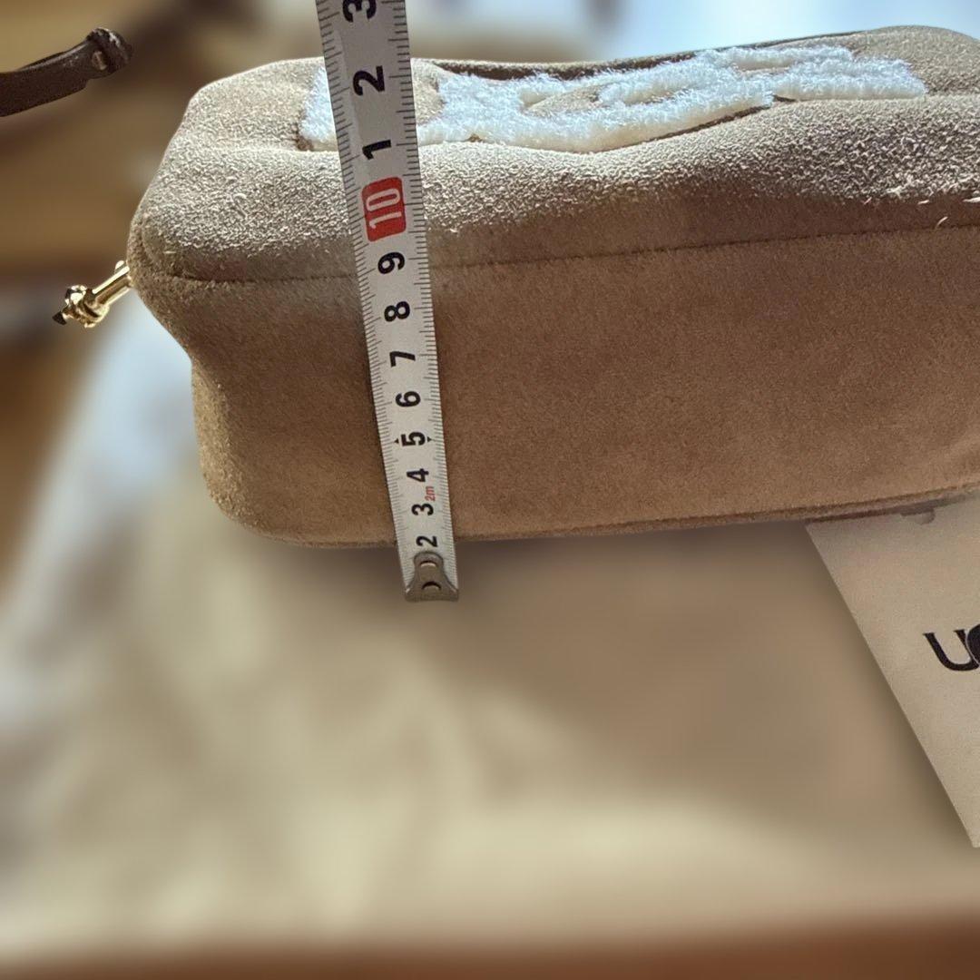 UGG ベージュ スエード ショルダーバッグ