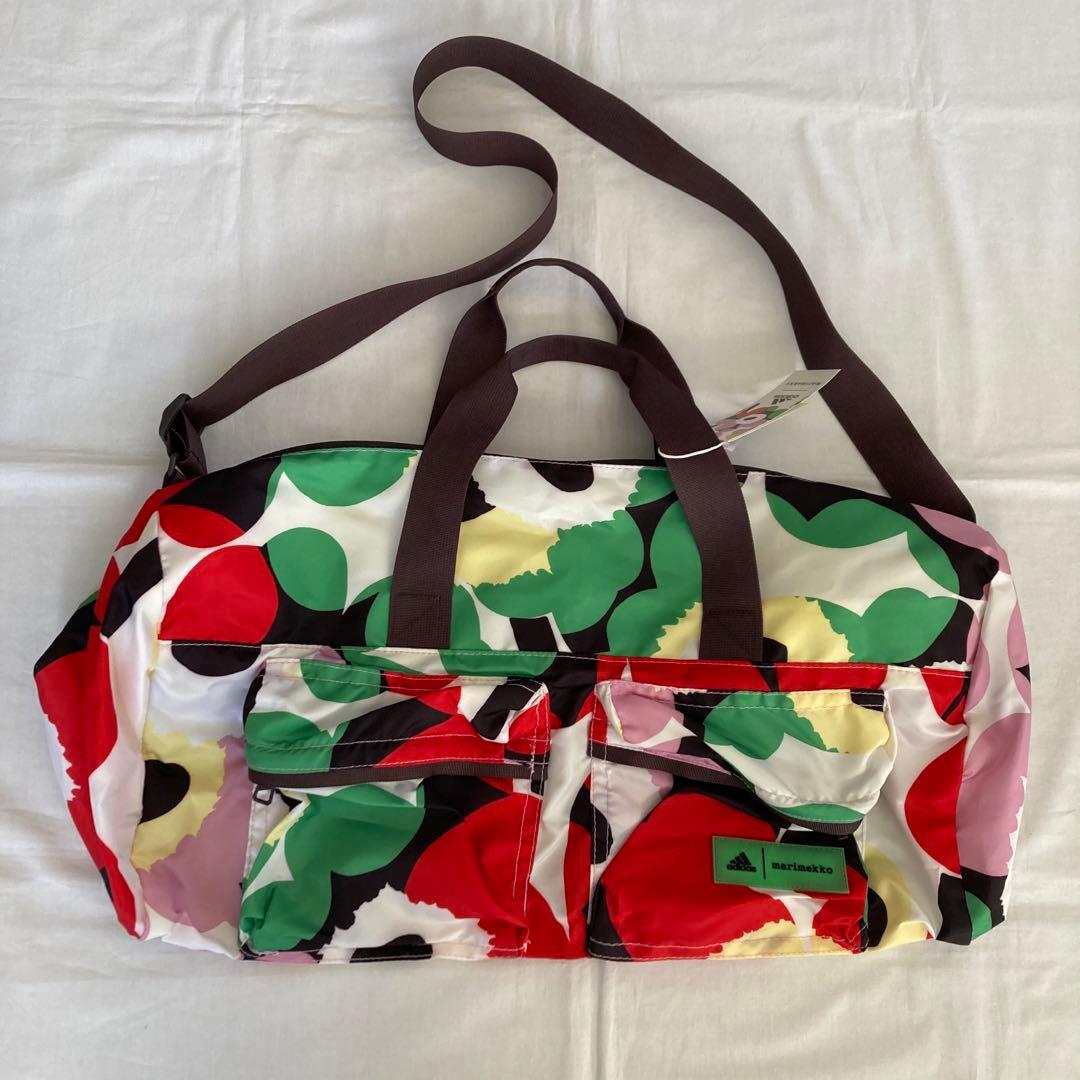 新品・未使用 adidas × マリメッコ スポーツ ダッフルバッグ