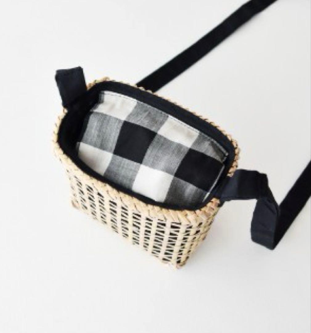 〈新品未使用〉warang wayan ワランワヤン ミニポシェット 保存袋つき