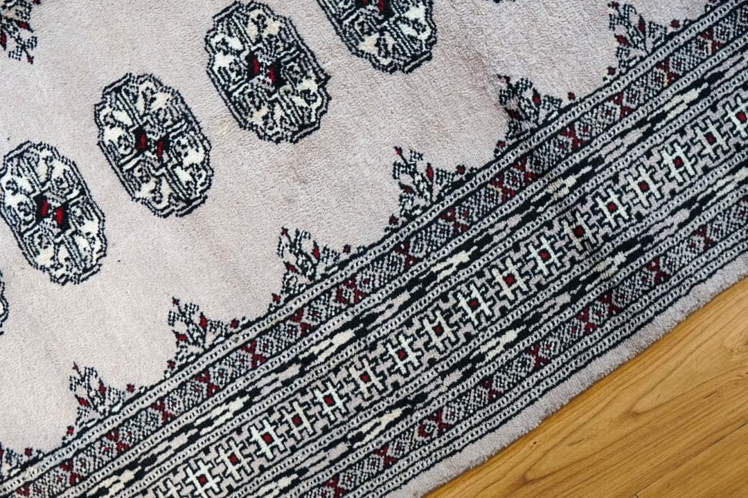 ヴィンテージラグ トライバルラグ　ブハラ　ラホール産 (148×129cm)