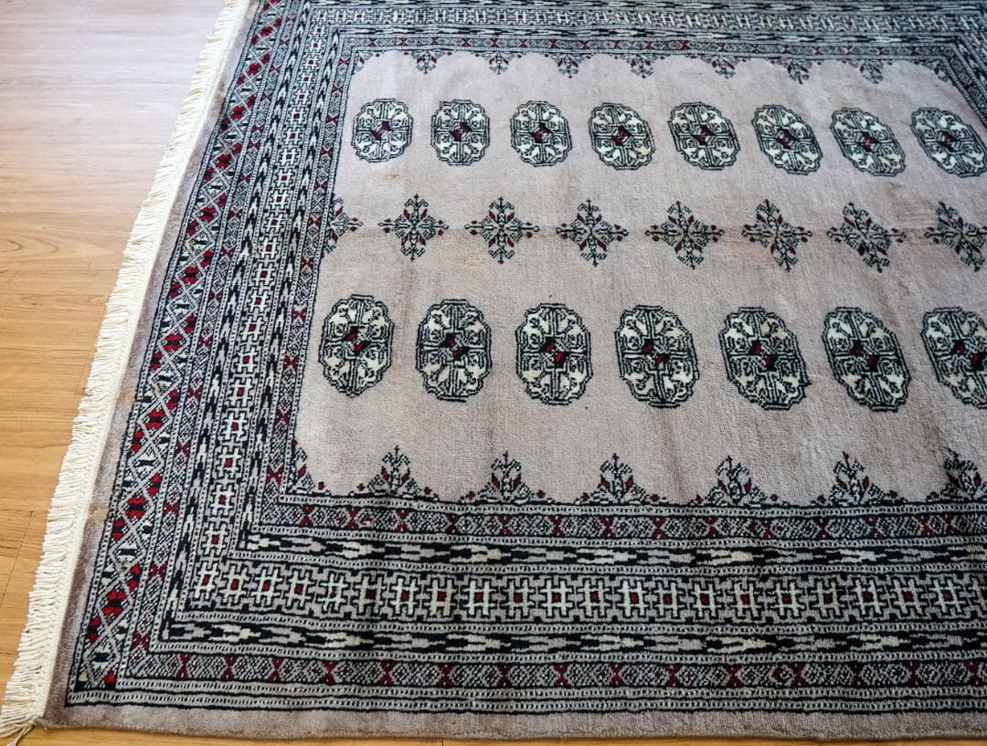 ヴィンテージラグ トライバルラグ　ブハラ　ラホール産 (148×129cm)