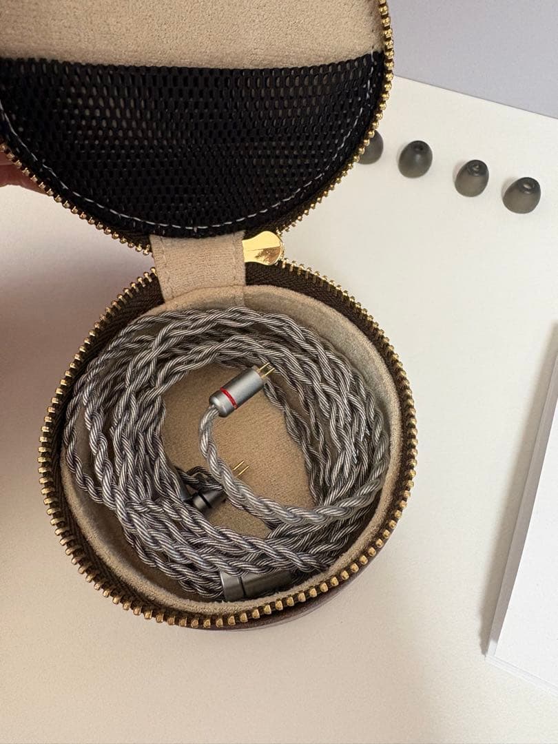 AA 水月雨 MOONDROP ARIA 2