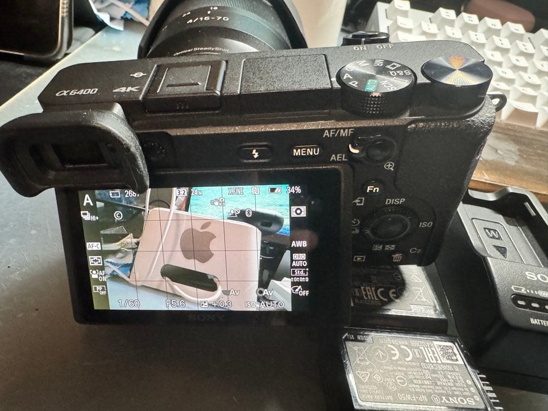 【美品】SONY α6400 SEL1670Z バッテリー4つ 充電器