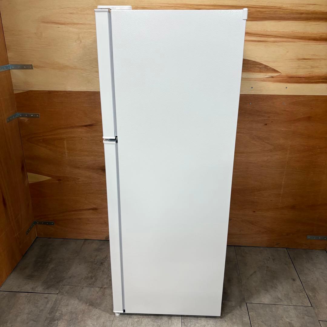 一都三県限定　配送設置無料　冷蔵庫　2ドア　TOHOTAIYO 2024年製