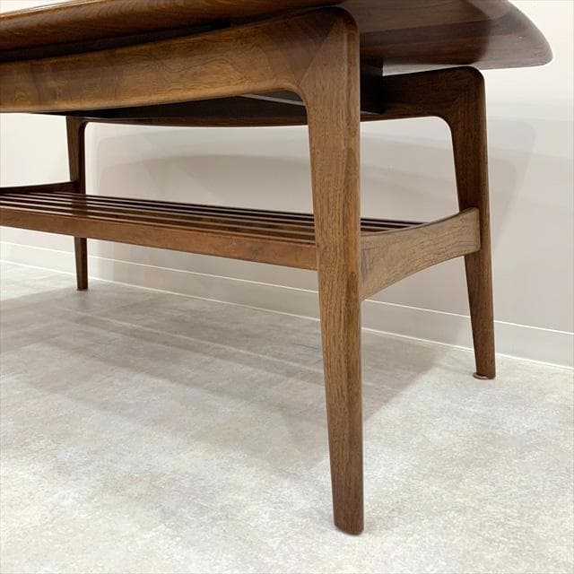 起立木工ノルディ無垢材センターテーブル