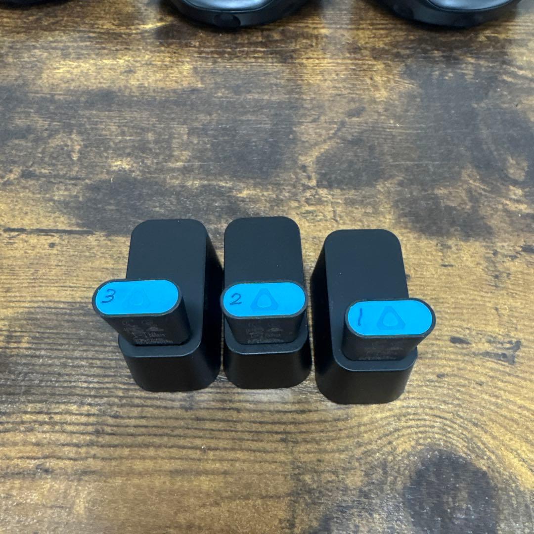 viveトラッカー3個 ベースステーション2個セット