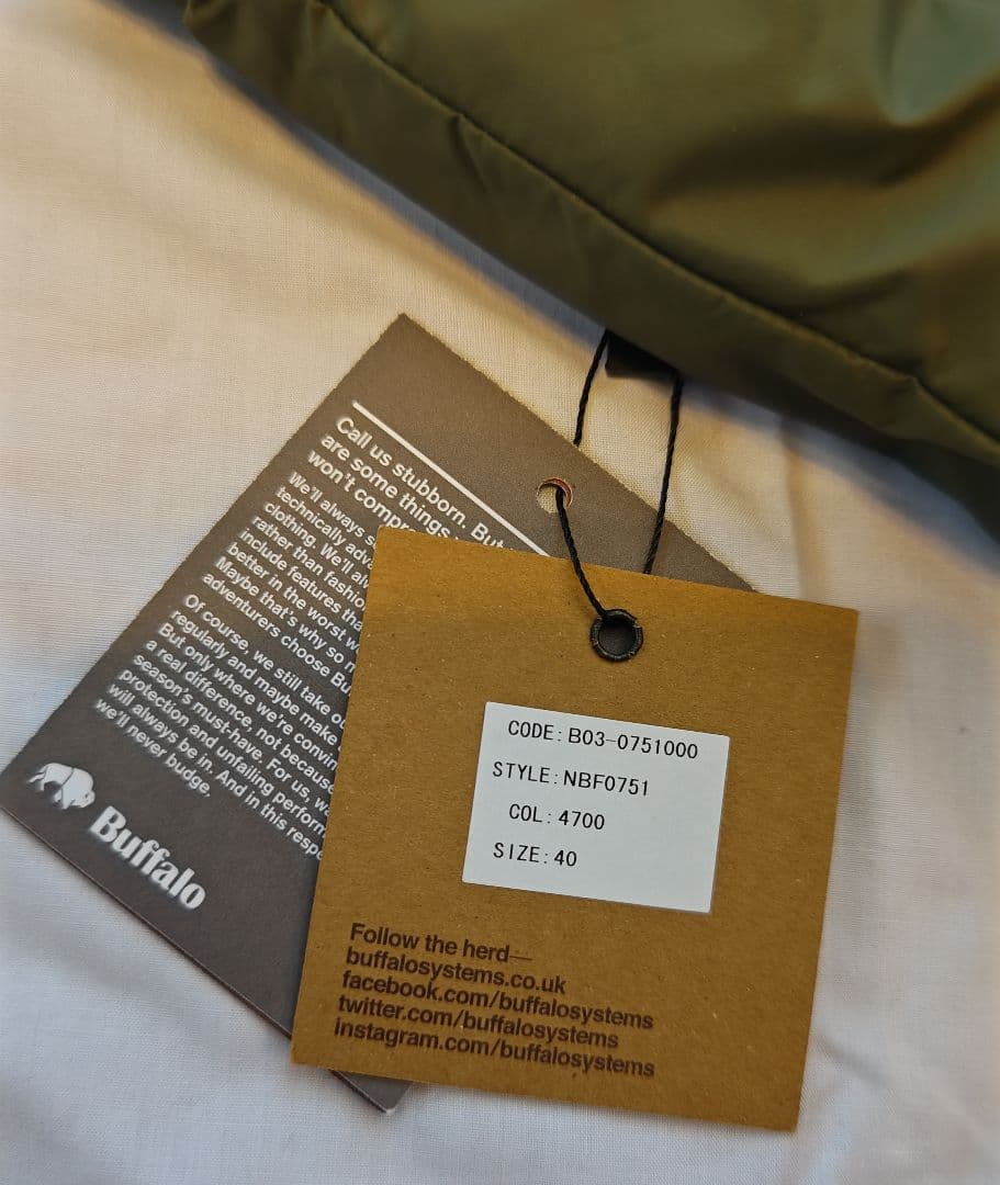 【新品】buffalo systems belay Vest 40 英国 ベスト