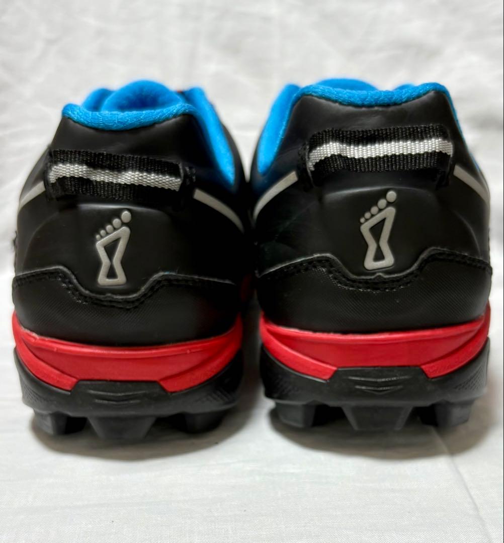 ♦︎美品♦︎デサント　イノヴェイト　トレイルランニングシューズ　スパイクピン26.5