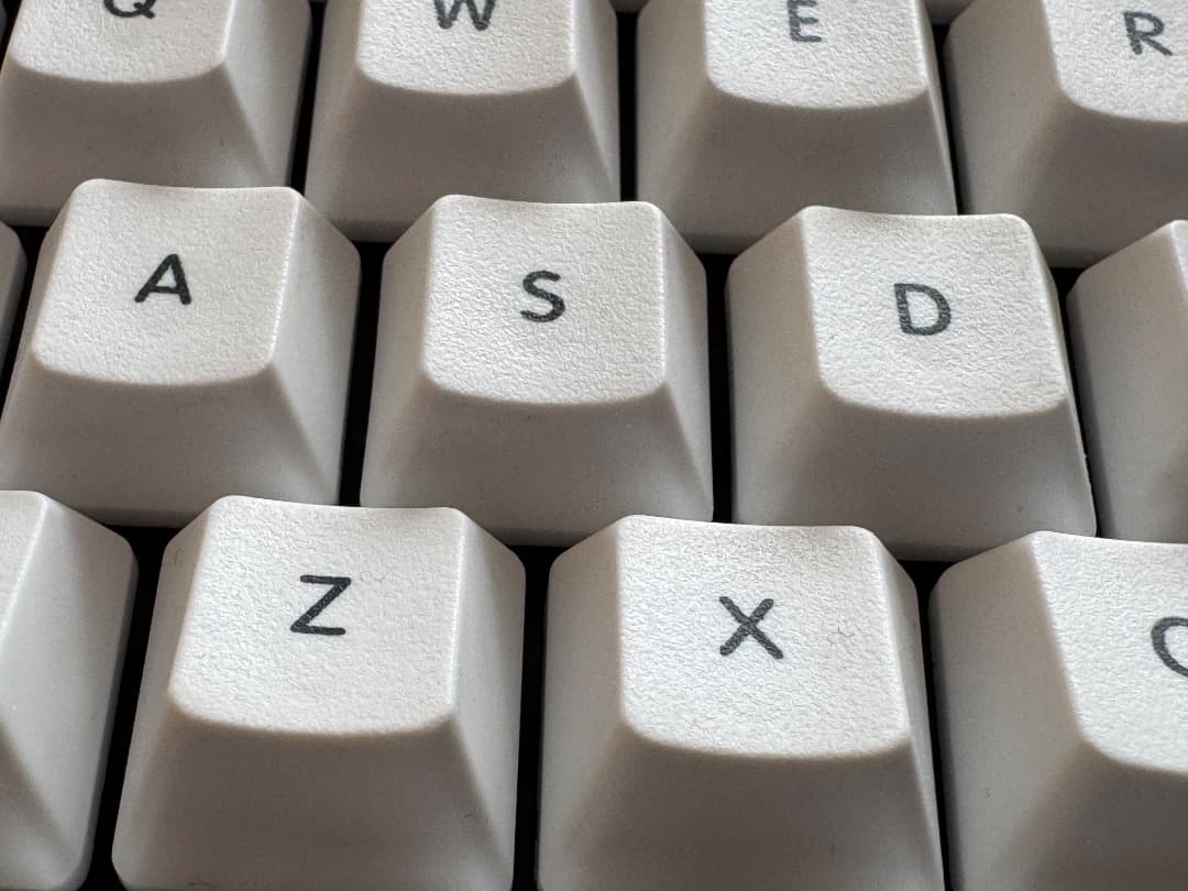 REALFORCE TKL for Mac　R2TL-JPVM-WH