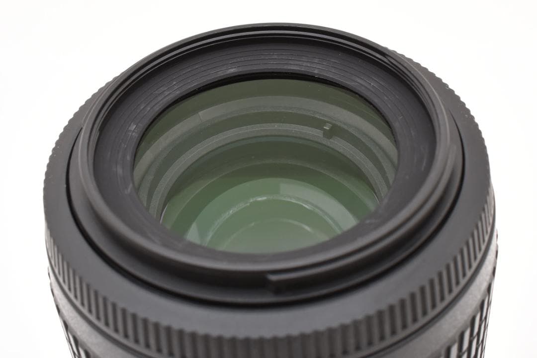 超美品 ニコン AF-S DX 55-200mm f4-5.6G VR M917