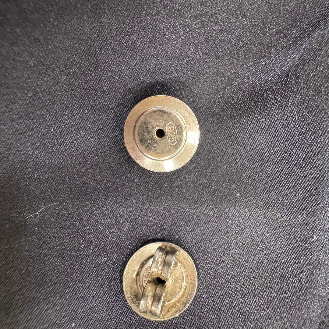 PRADA ブラック三角ピアス オリジナルポーチ付き