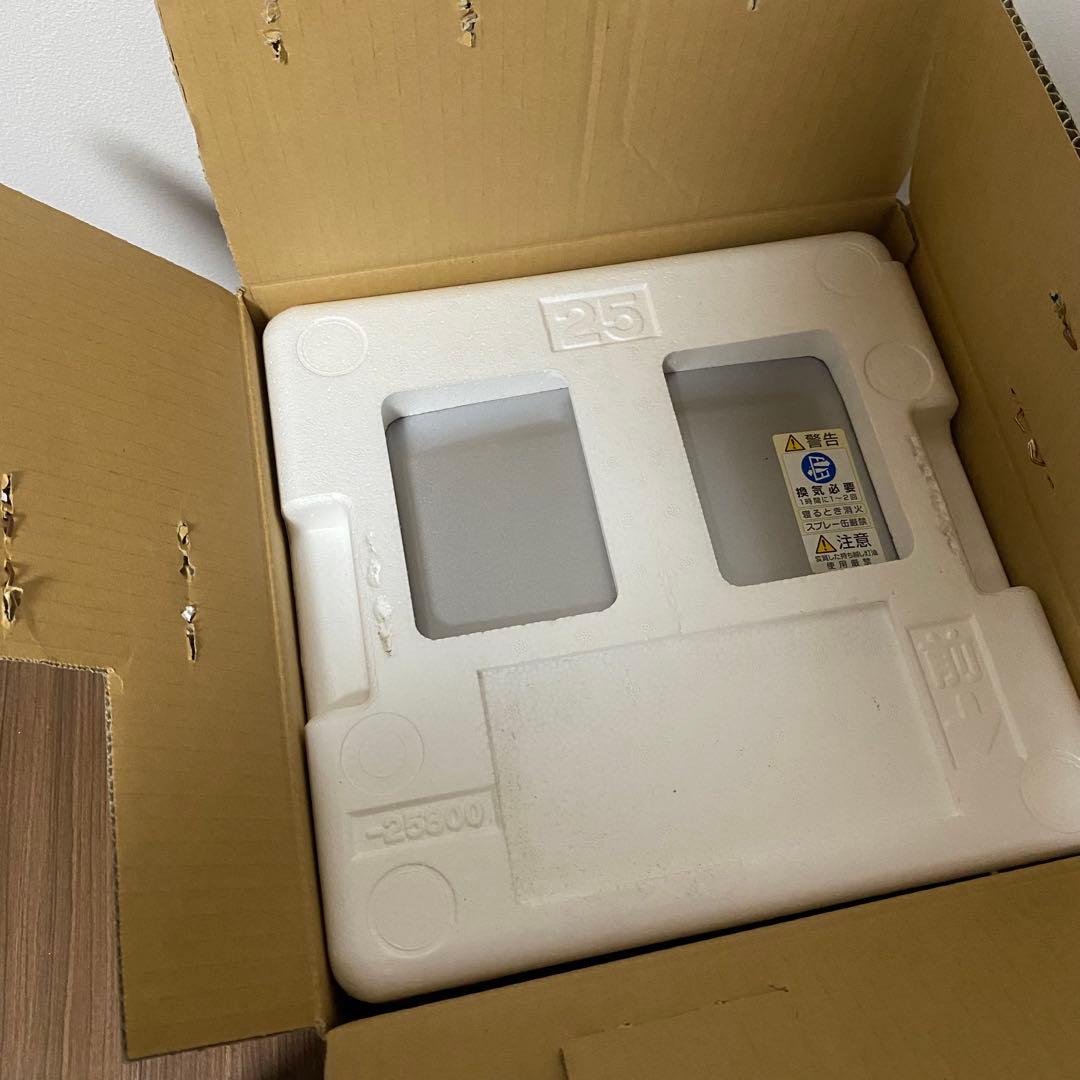 【未使用品】ダイニチ FW-255S 石油ファンヒーター