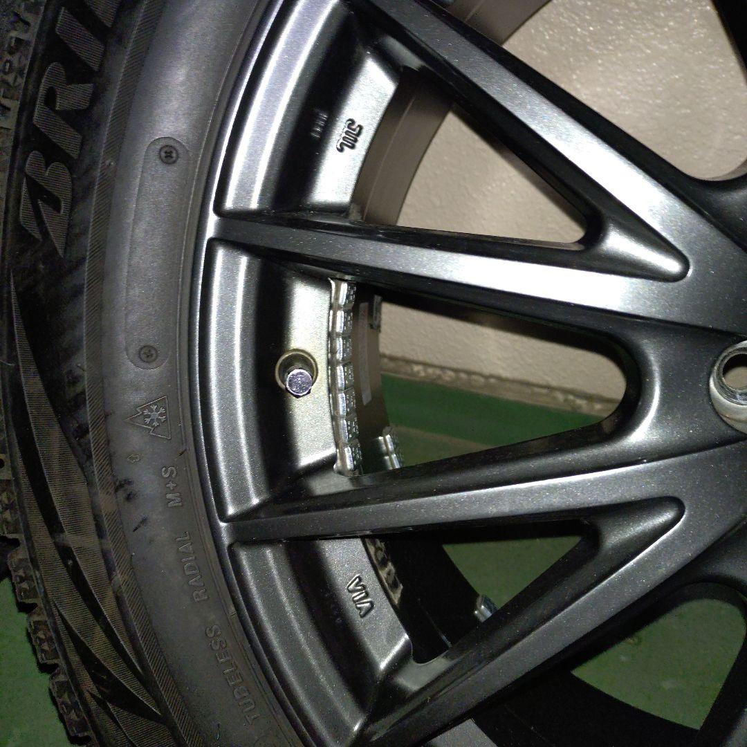 美品‼️225/55R18 BLIZZAK VRX2 スタットレスホイール　4本