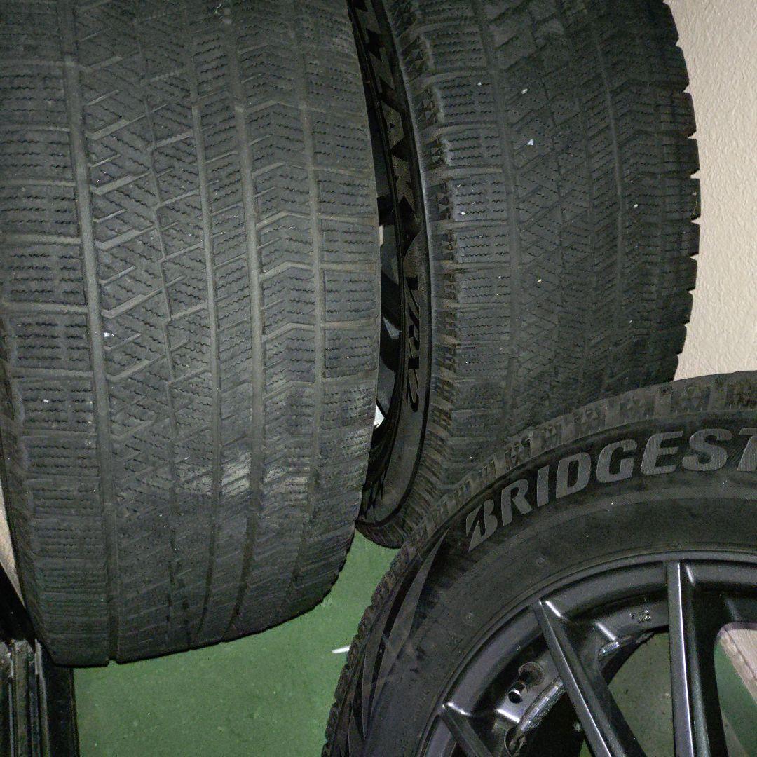 美品‼️225/55R18 BLIZZAK VRX2 スタットレスホイール　4本