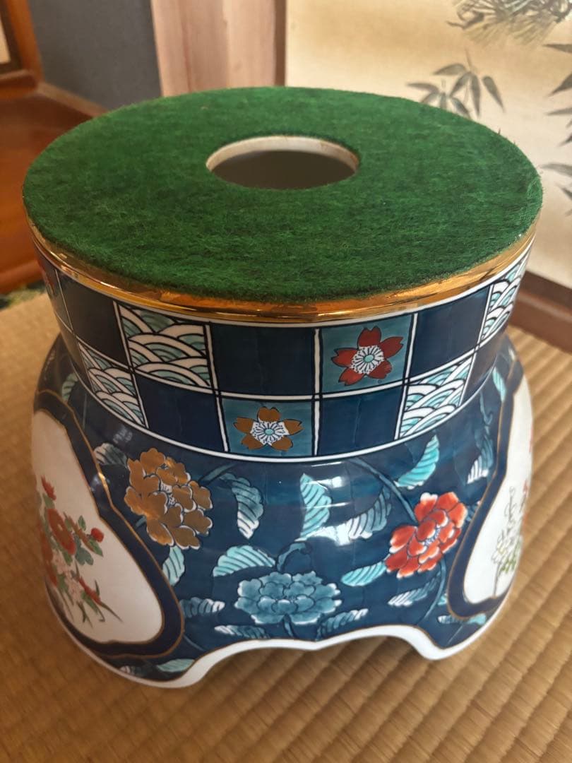 金龍窯　博山作　飾壷　伝統工芸美術