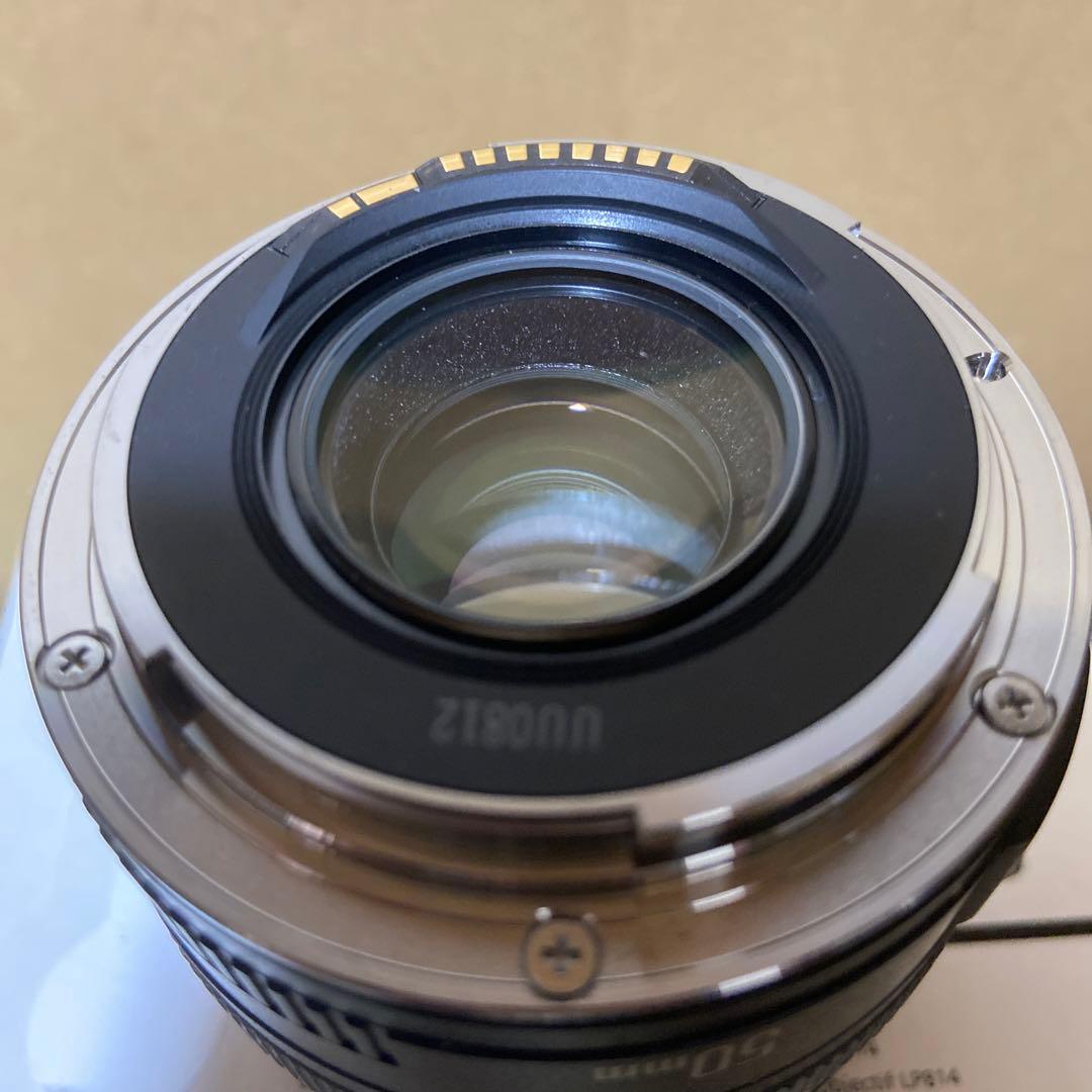 Canon EF50F2.5コンパクトマクロ N