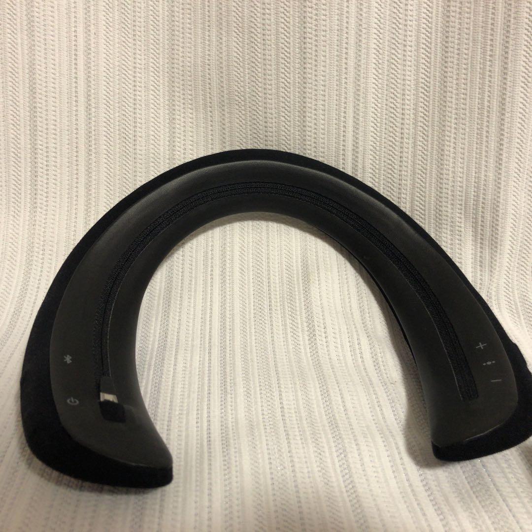 試着のみ□BOSE ボーズ　Soundwear サウンドウェアーネックスピーカー