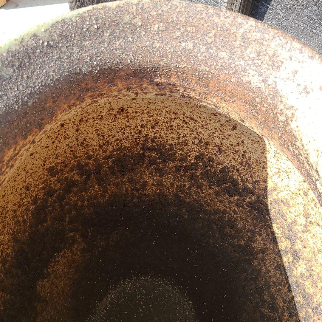 信楽焼傘立て  変形大壷  高さ４６cm