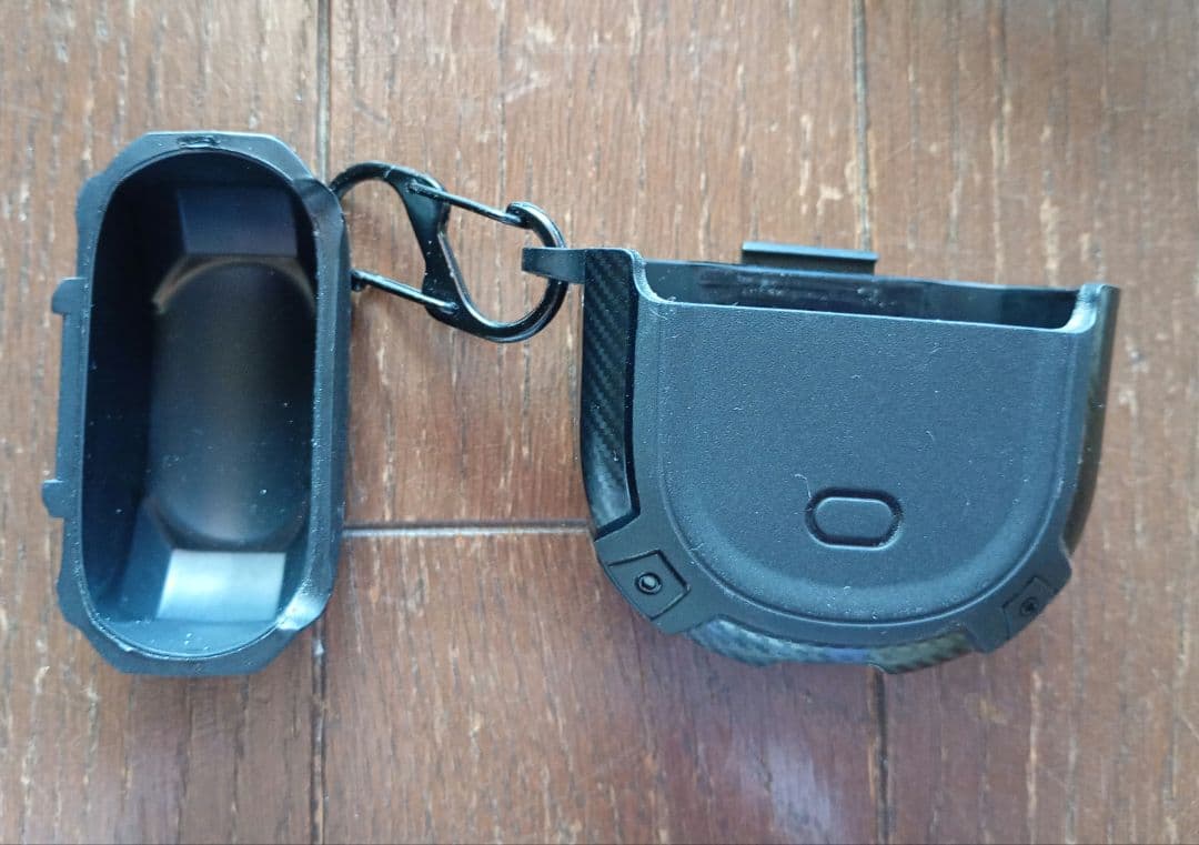 Bose QuietComfort Earbuds II 片耳(左)＋ケース付