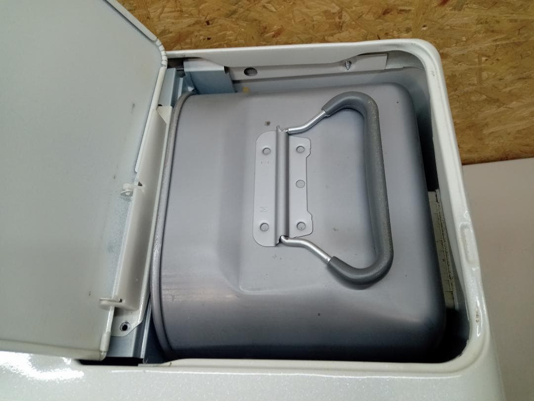 CORONA　コロナ　石油ファンヒーター　FH-ST5713BY