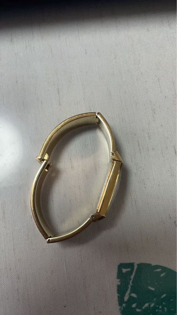 イヴサンローラン腕時計(美品)