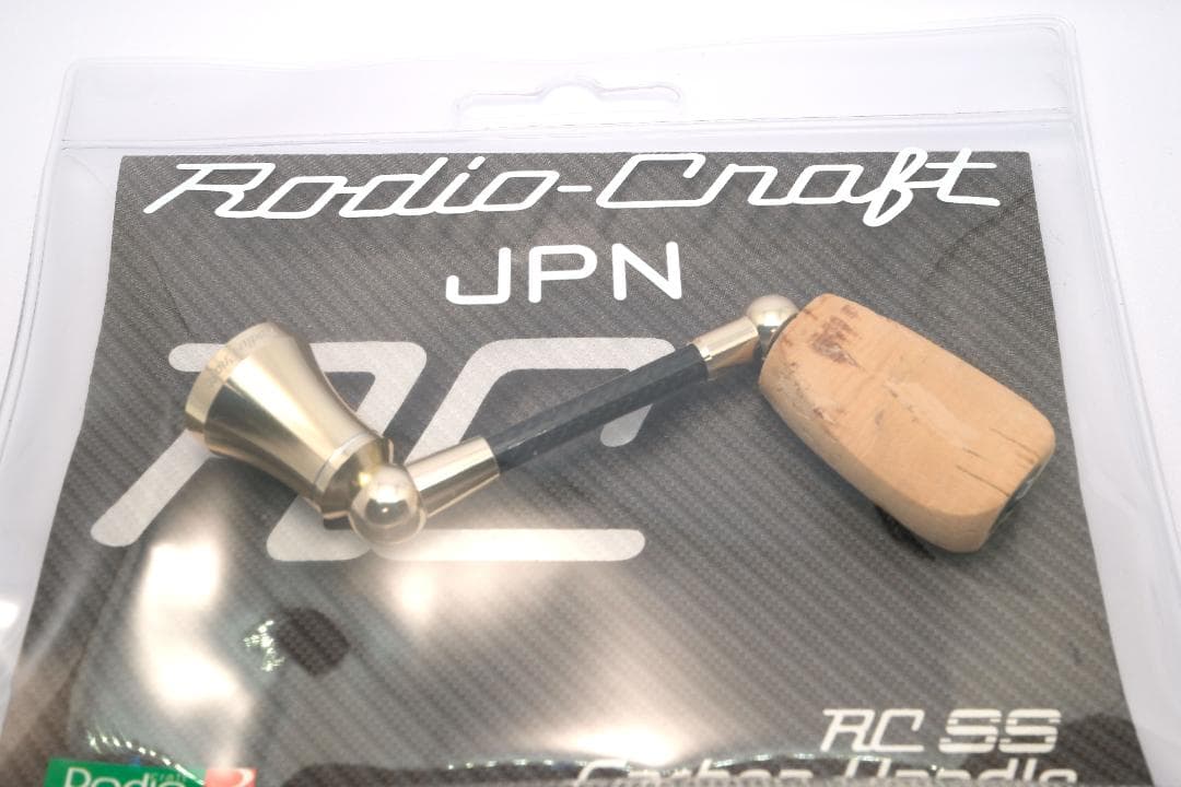 RCシングルスピニングカーボンハンドル RC 48 DA-CP ダイワ用 中古品