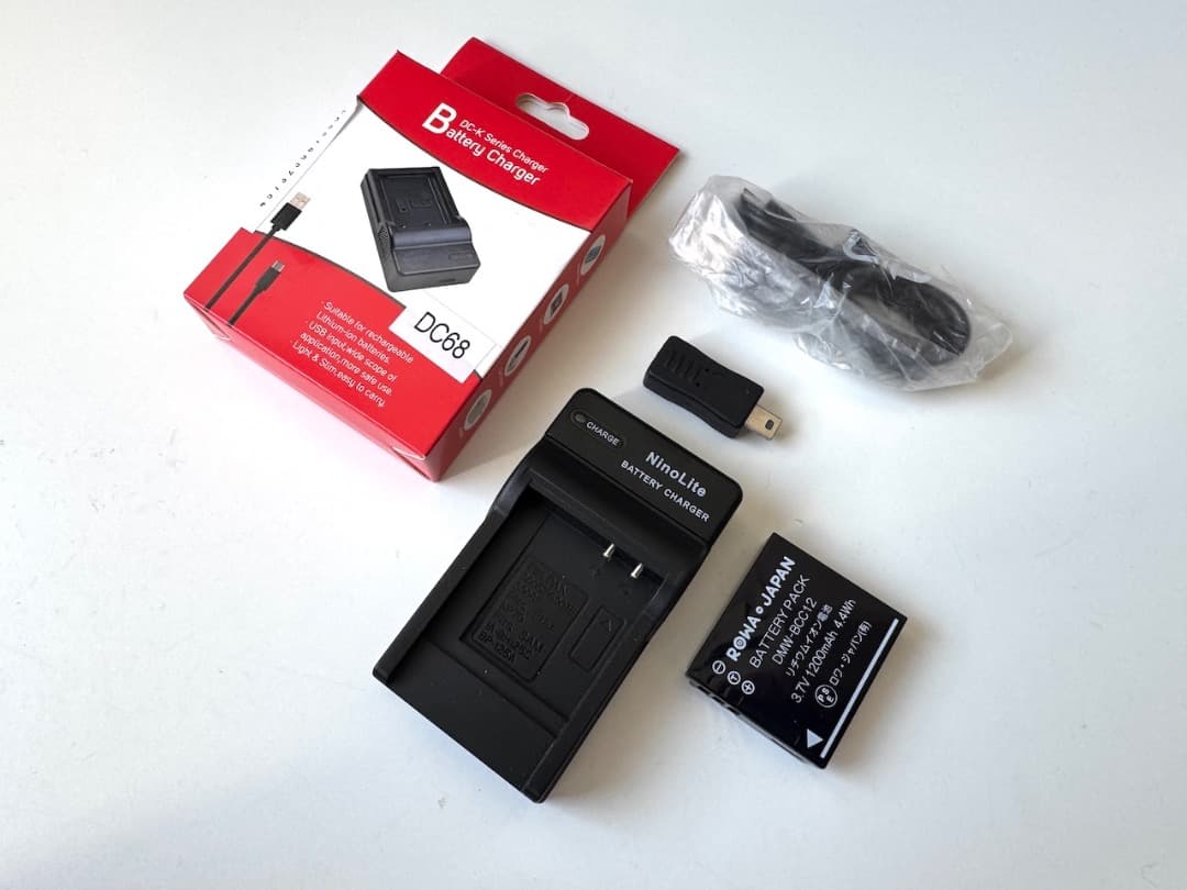 リコーRICOH GR Digital III GH-2フードアクセサリー付属