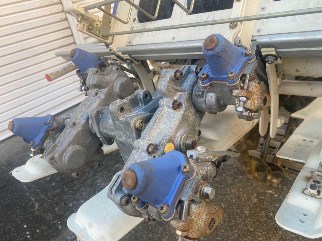 イセキ 田植機 PQ4-VS 4条ガソリンエンジンリコイルスタート愛知県引取限定